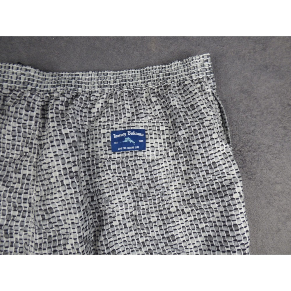 Tommy Bahama Mens 3XL Swim Trunks Grey White Geometric Basketweave Board Shorts